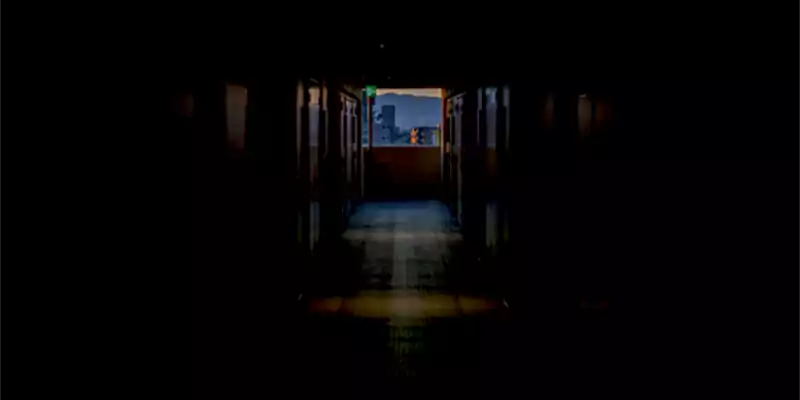 暗い廊下は不安！